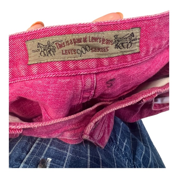 Vintage Pink Levi's 900 Series Denim Mom Jeans 90's (31x30.5) - Picture 4 of 5